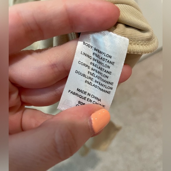 NWT House of Harlow Nude Bodysuit Size M - Picture 4 of 5